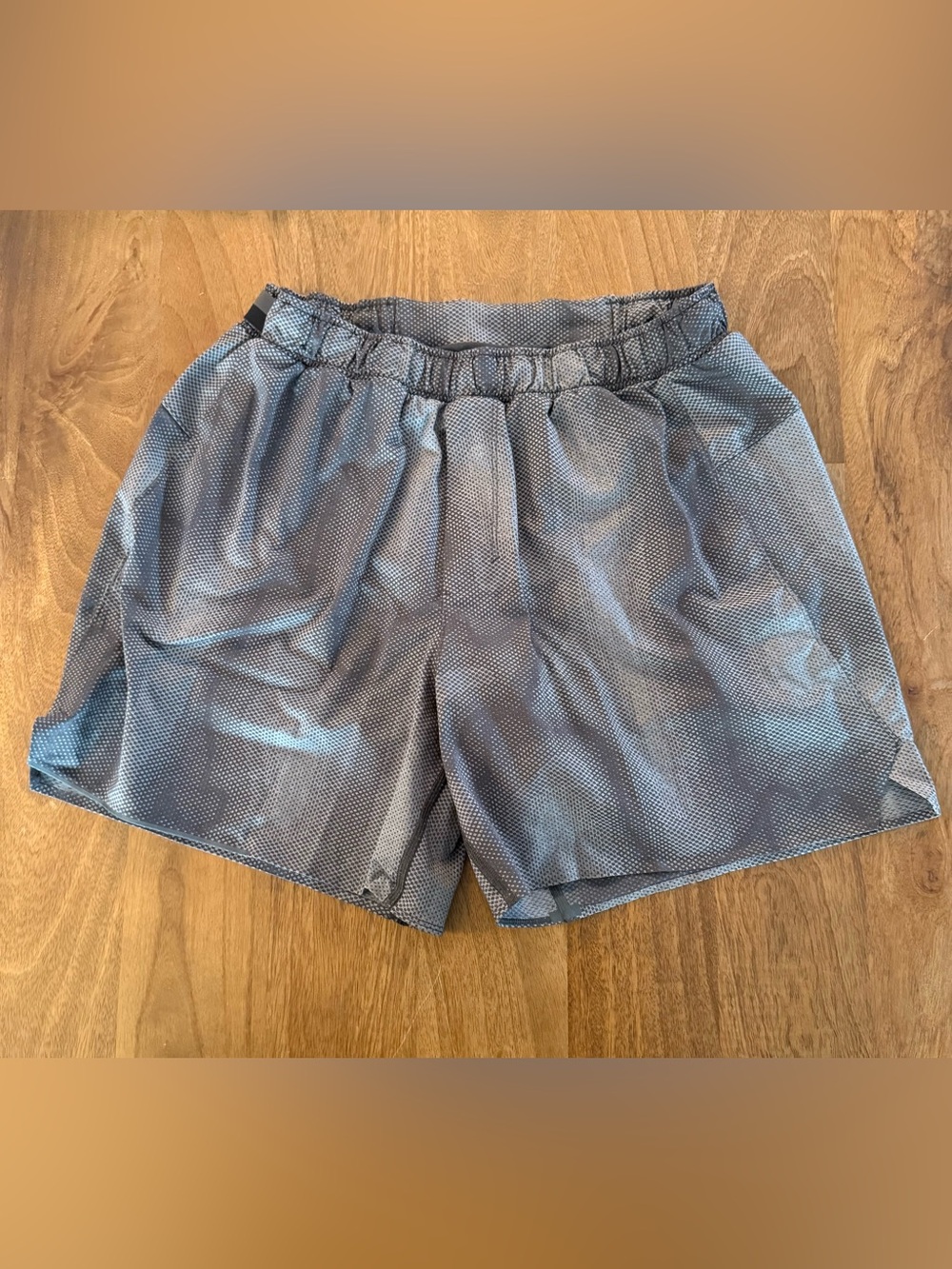 lululemon athletica Men's Athletic Shorts in Gray-Blue